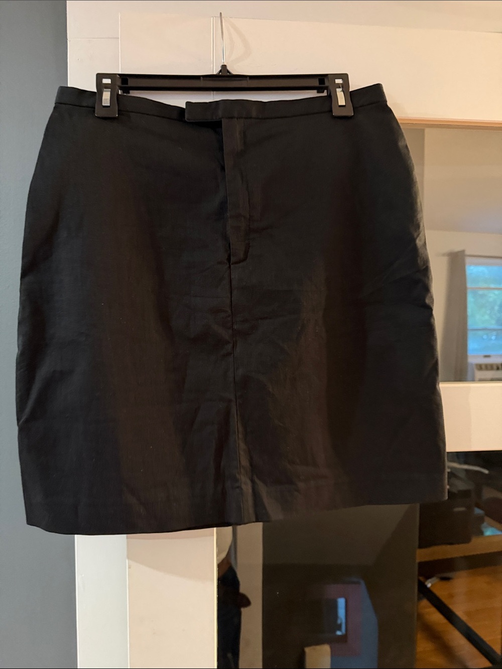 Banana Republic Classic Black Women's Skirt